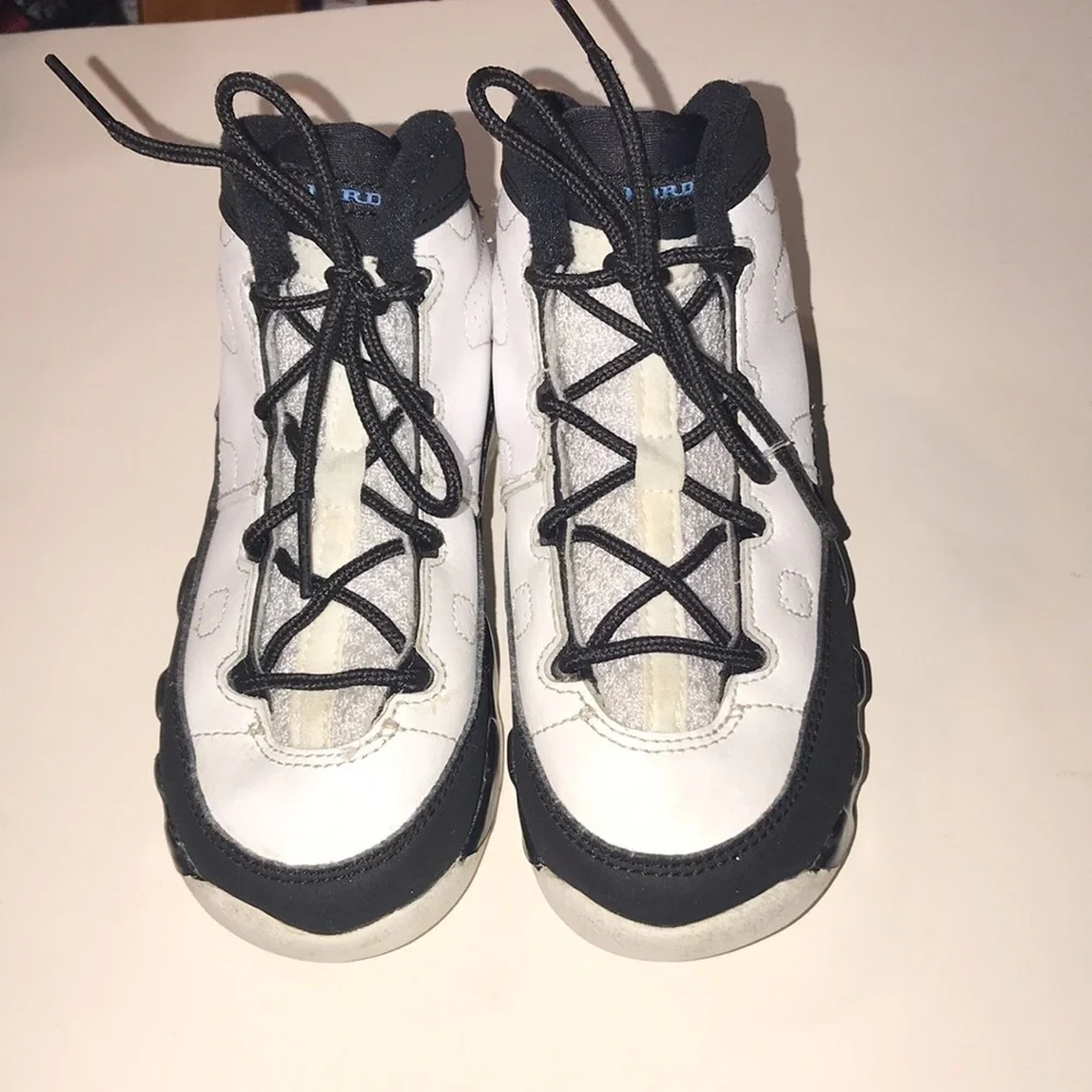 Boy’s Nike Air Jordan IX Sneakers